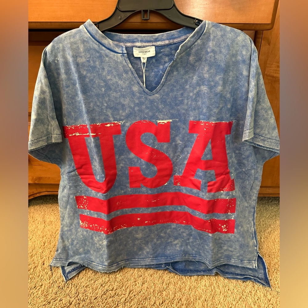 NWT ANNIEWEAR USA 🇺🇸 TOP